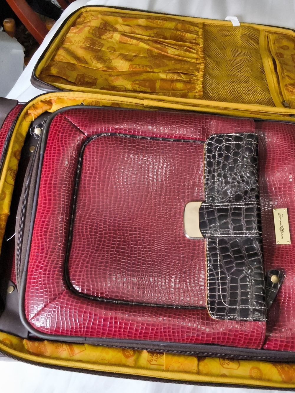 Women's Red Croc-Texture Travel Bag with Black Accent